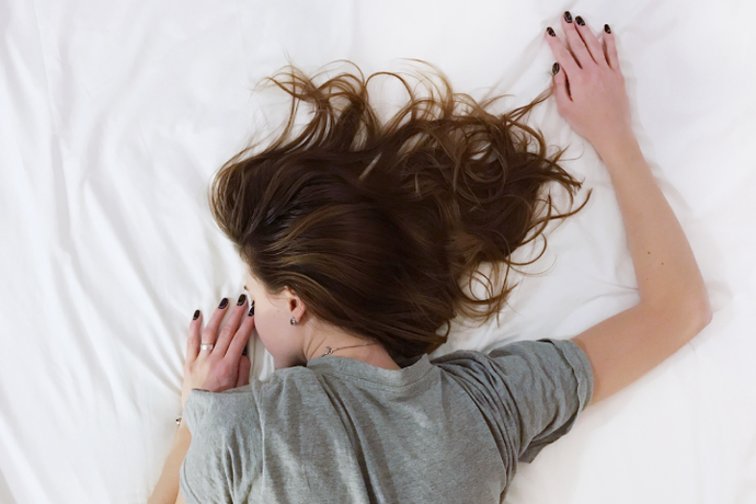 Why You Shouldn't Go to Bed With Wet Hair
